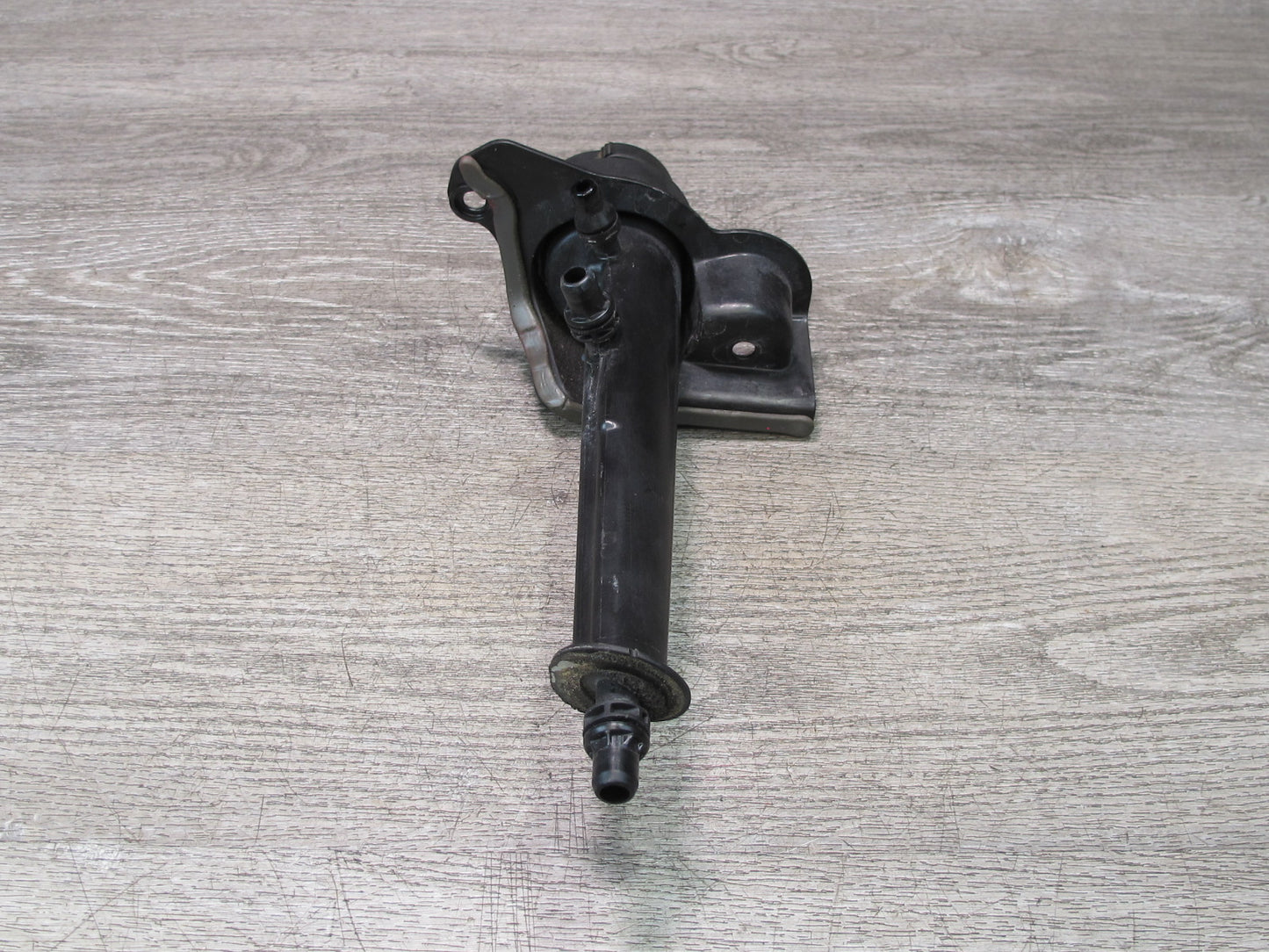 2012-2018 BMW F12 F13 F06 M6 Radiator Coolant Overflow Tank Filler Neck