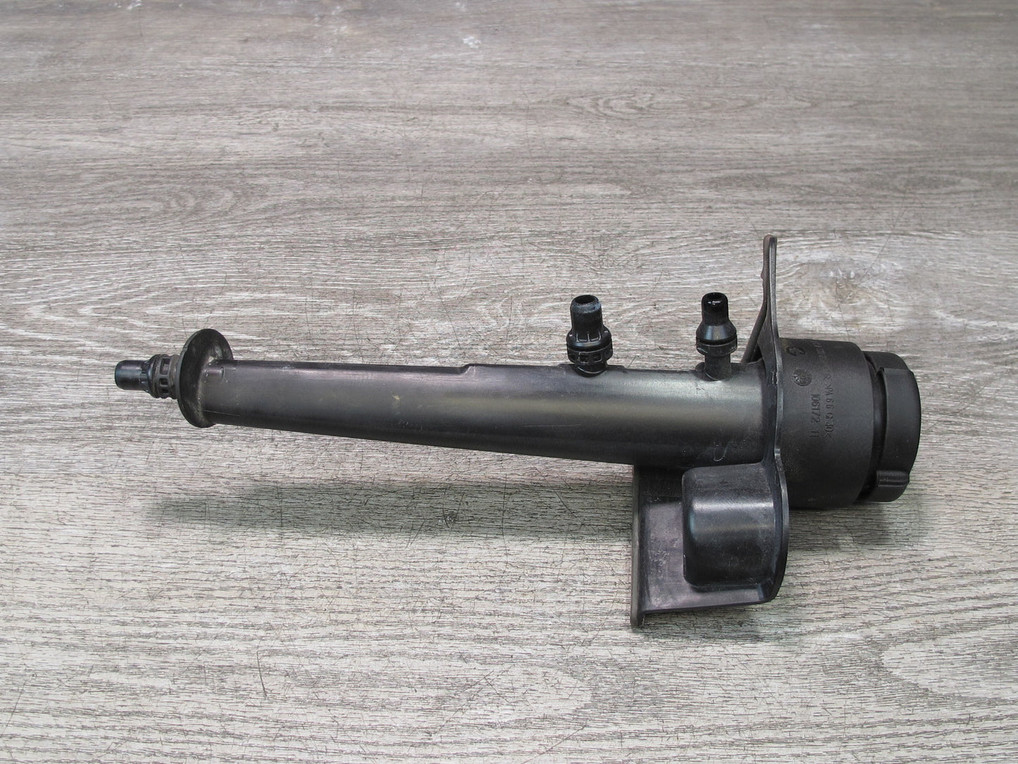 2012-2018 BMW F12 F13 F06 M6 Radiator Coolant Overflow Tank Filler Neck