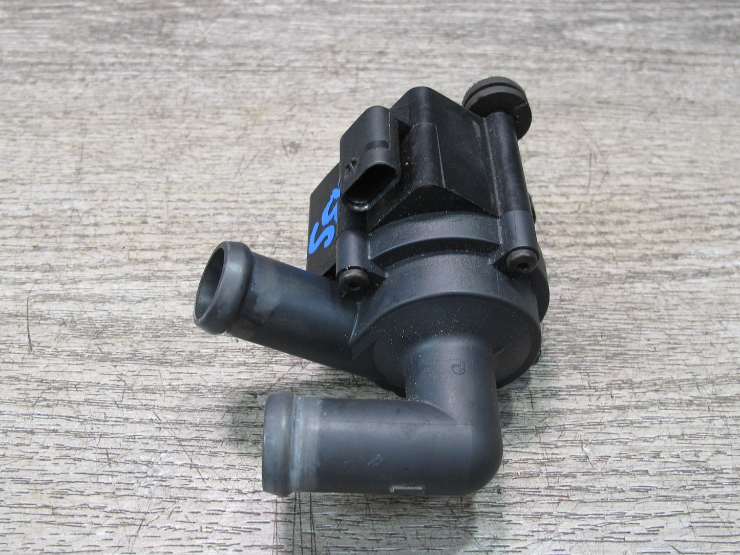 2012-2018 BMW F12 F13 F06 M6 N63 S63T Auxiliary Electric Coolant Water Pump