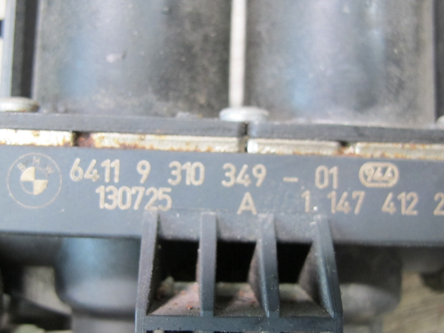 2012-2018 BMW F12 F13 F06 M6 Water Coolant Hvac Heater Control Valve