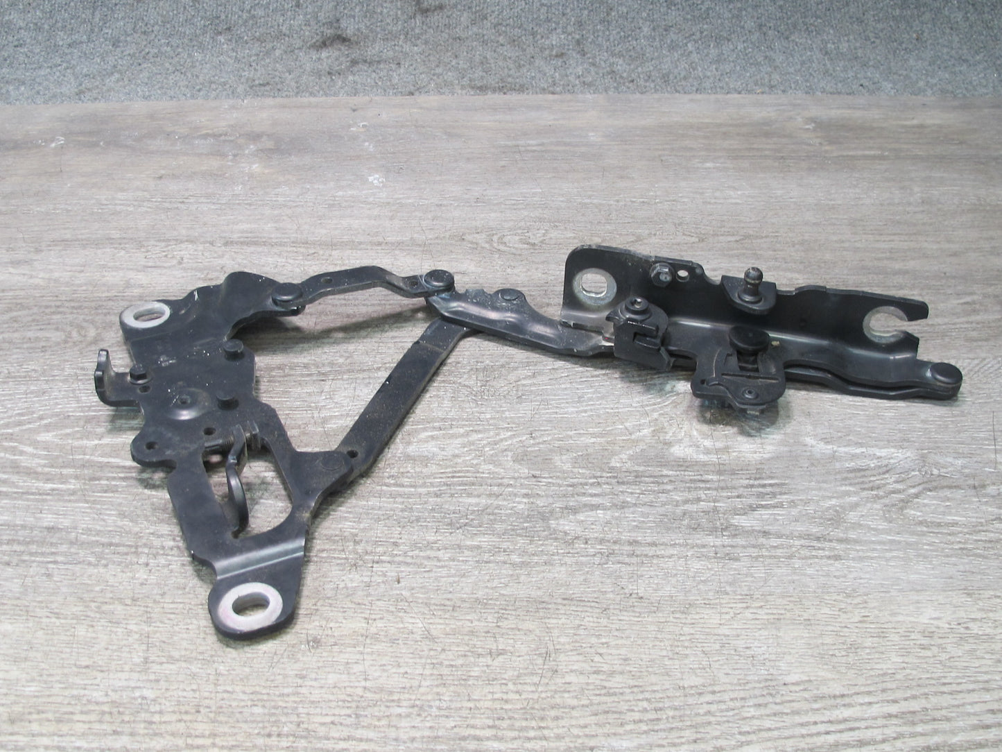 2012-2018 BMW F12 F13 F06 M6 Front Hood Bonnet Hinge Right & Left Side Set