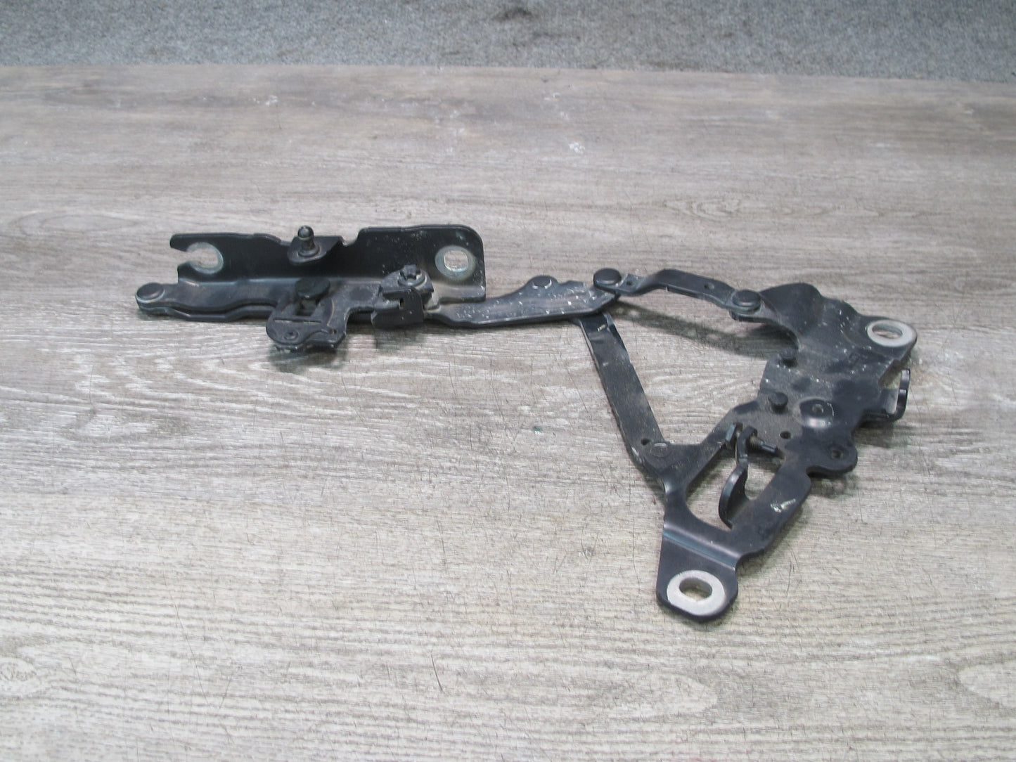 2012-2018 BMW F12 F13 F06 M6 Front Hood Bonnet Hinge Right & Left Side Set