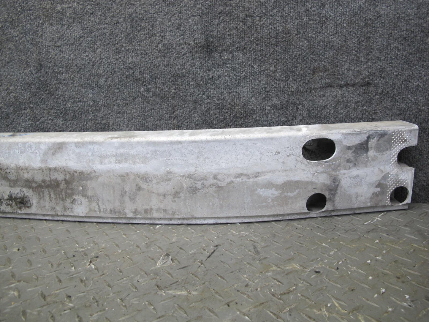 2013-2015 Infiniti JX35 QX60 Front Bumper Reinforcement Impact Crash Bar w Foam