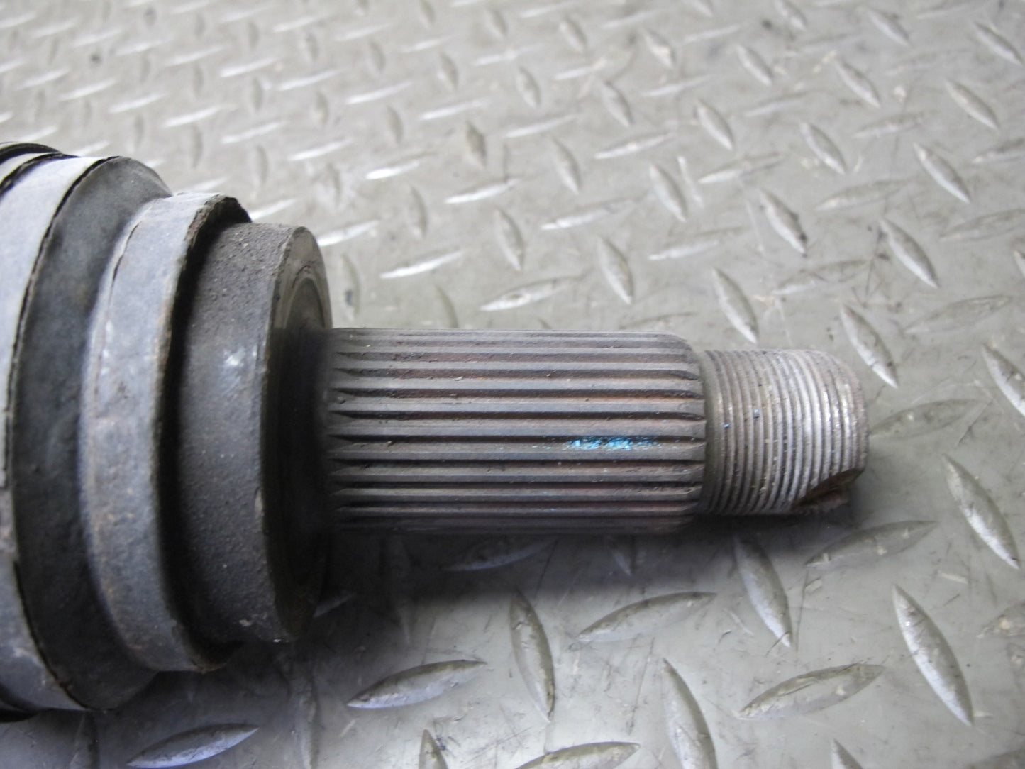 2010-2014 BMW E71 X6M AWD Front Right Suspension Axle Shaft