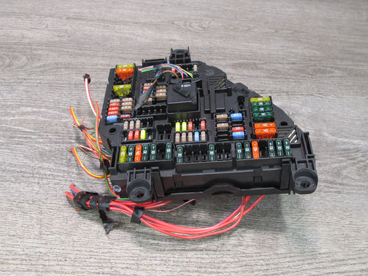 2012-2015 BMW F12 F13 F06 M6 Rear Power Distribution Fuse Box Module