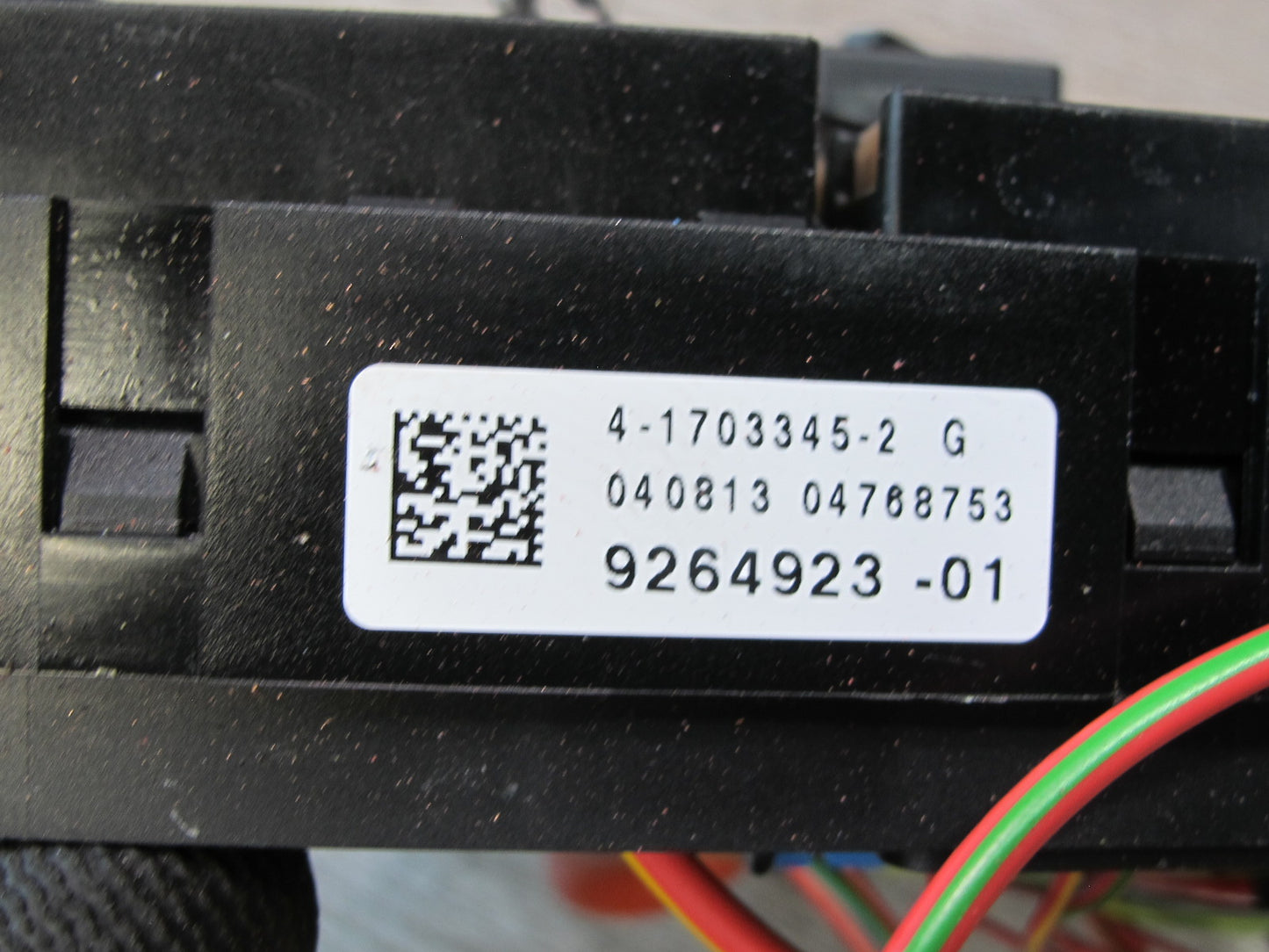 2012-2015 BMW F12 F13 F06 M6 Rear Power Distribution Fuse Box Module
