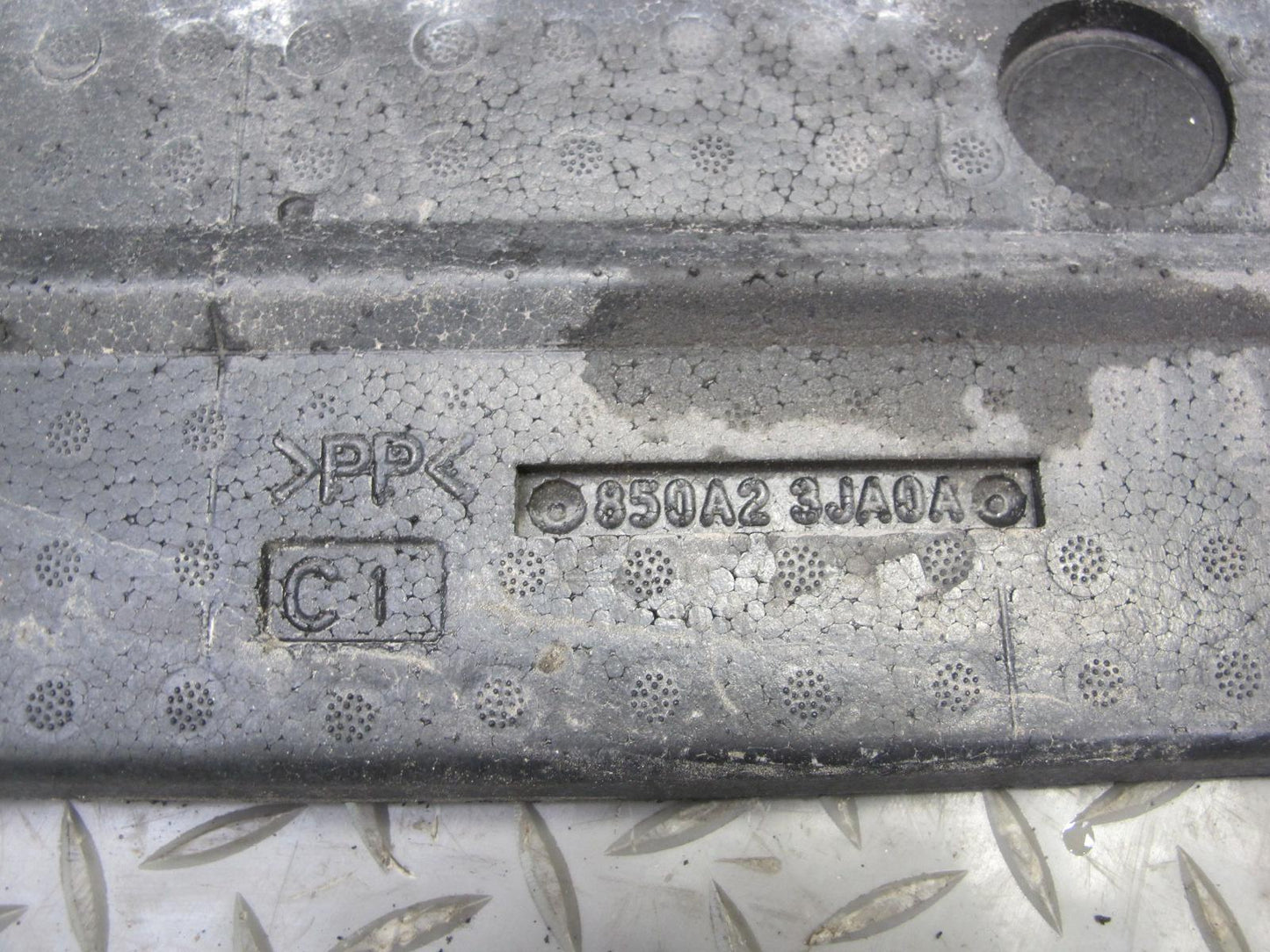 2013-2015 Infiniti JX35 QX60 Rear Bumper Crash Impact Reinforcement Bar w Foam