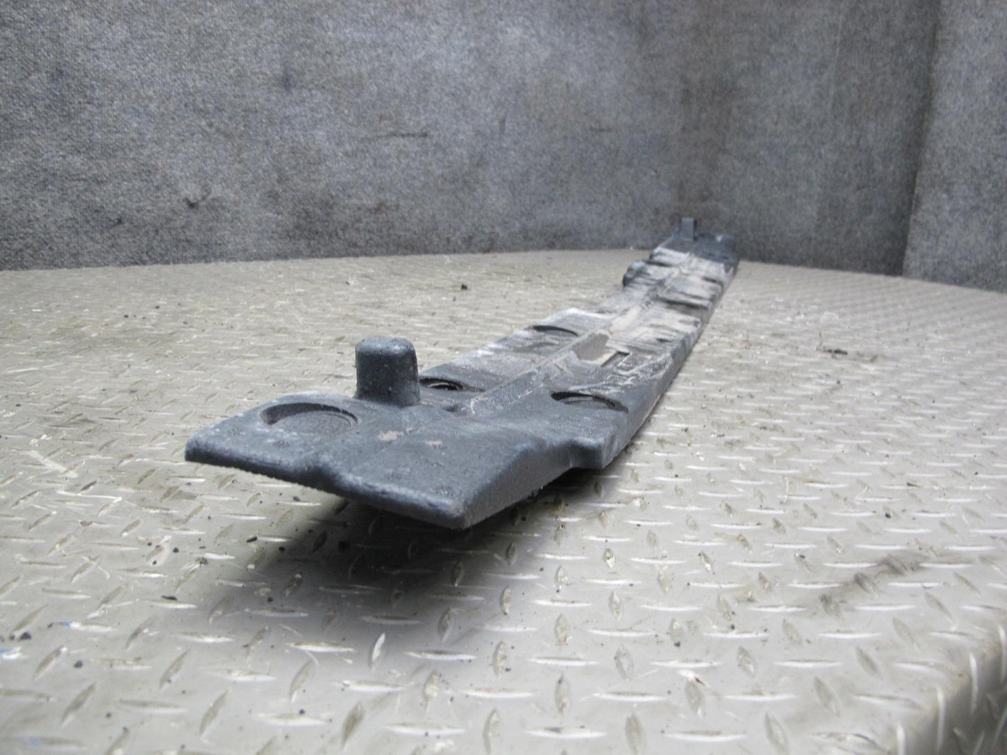 2013-2015 Infiniti JX35 QX60 Rear Bumper Crash Impact Reinforcement Bar w Foam