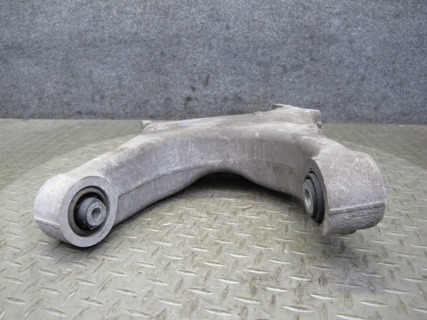 2010-2014 BMW E71 X6M Rear Left Suspension Control Arm Set of 4