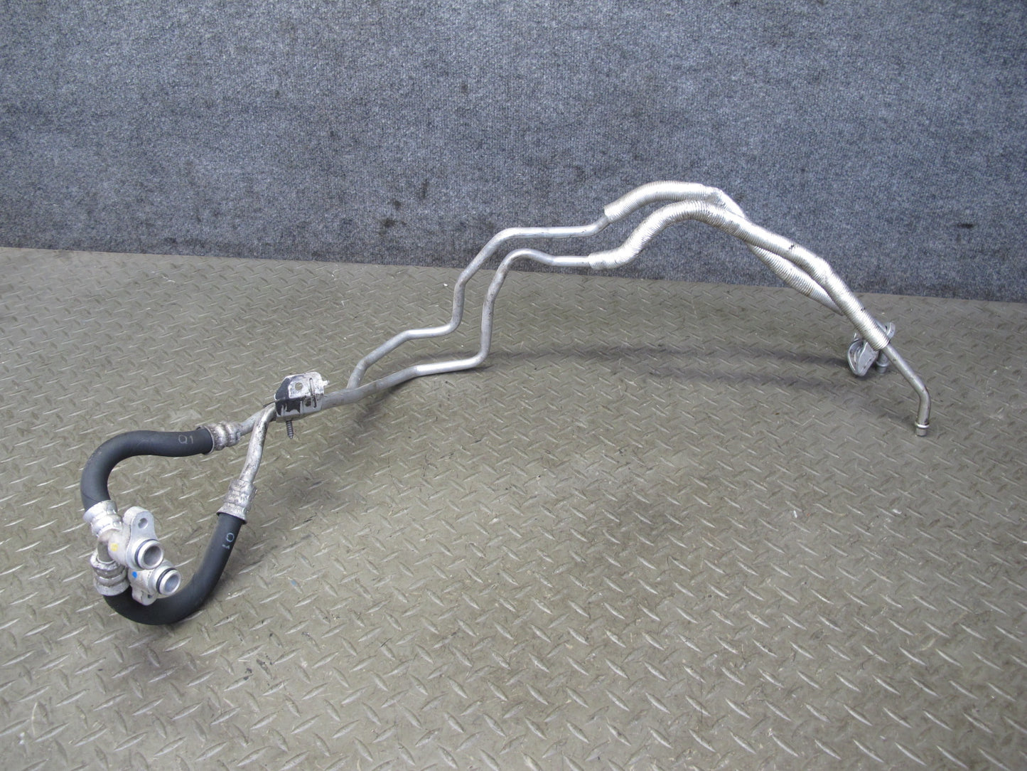 2010-2014 BMW E71 X6M A/T Automatic Transmission Oil Cooler Hose Pipe Line Set