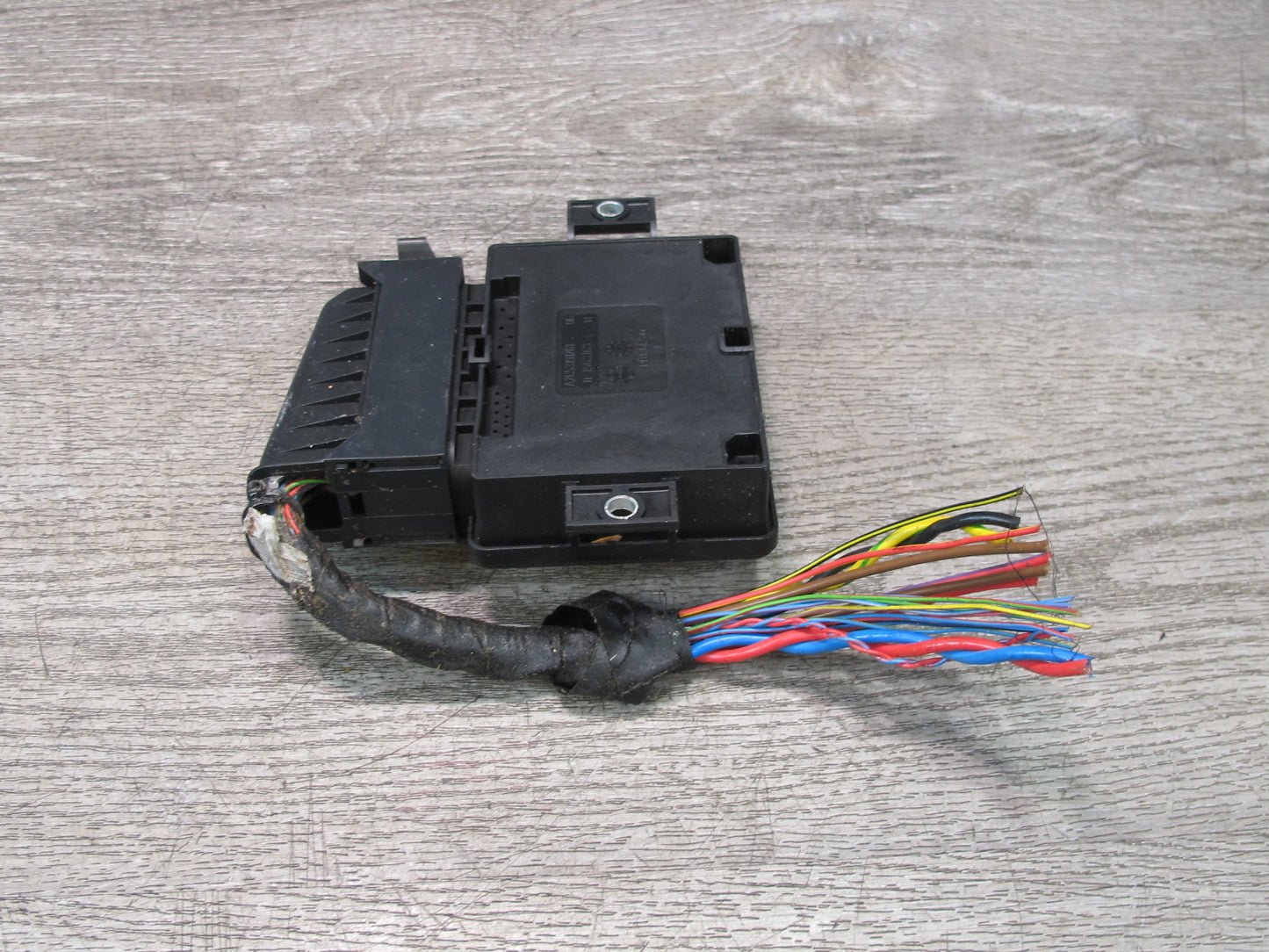 2012-2015 BMW F12 F13 F06 M6 Parking Brake EMF Control Module Unit