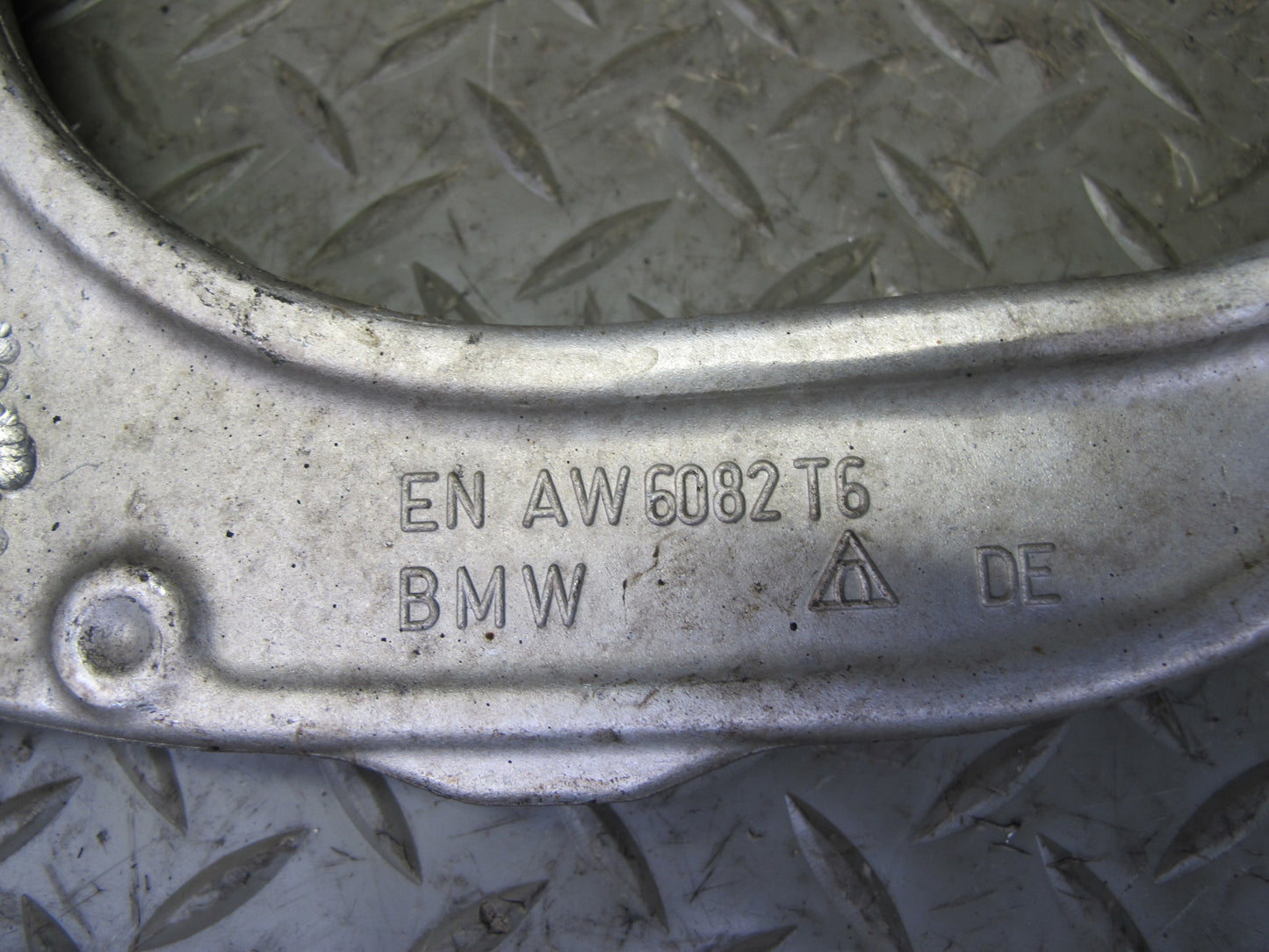 2010-2014 BMW E71 X6M Front Left Suspension Control Arm Set of 4