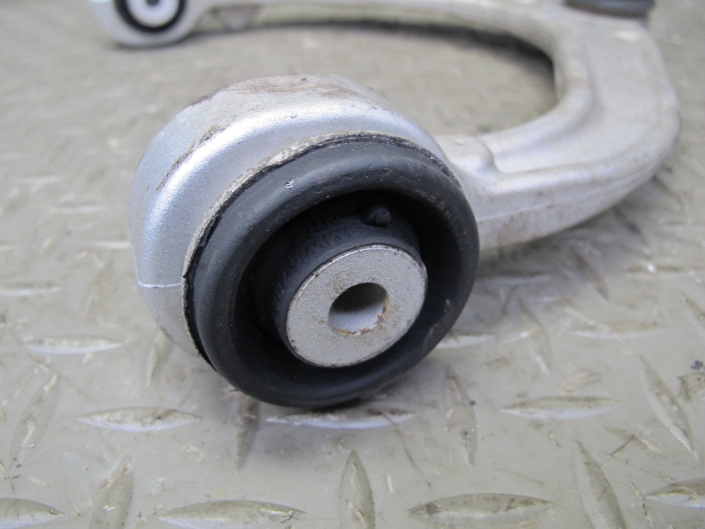 2010-2014 BMW E71 X6M Front Left Suspension Control Arm Set of 4