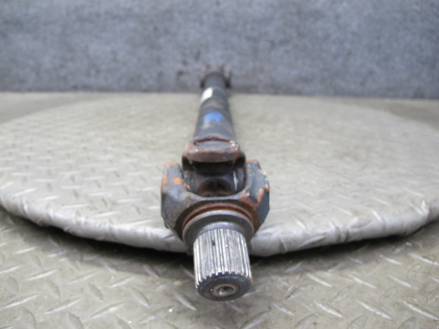 2008-2014 BMW E71 X6 X6M AWD Front Driveshaft Drive Shaft 8605866