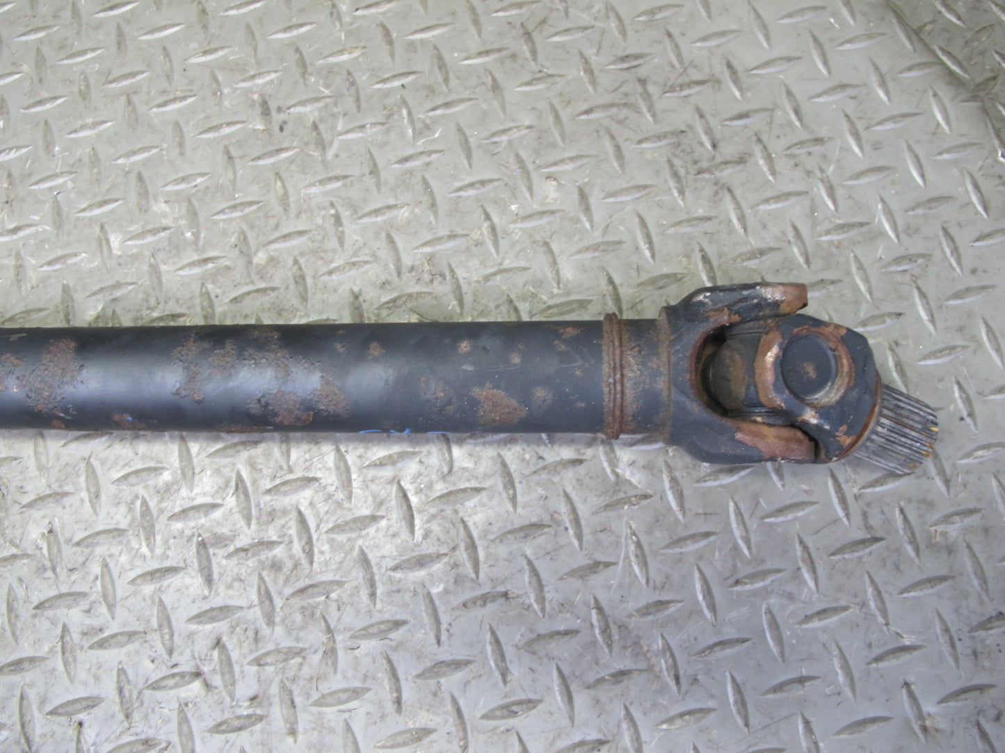 2008-2014 BMW E71 X6 X6M AWD Front Driveshaft Drive Shaft 8605866