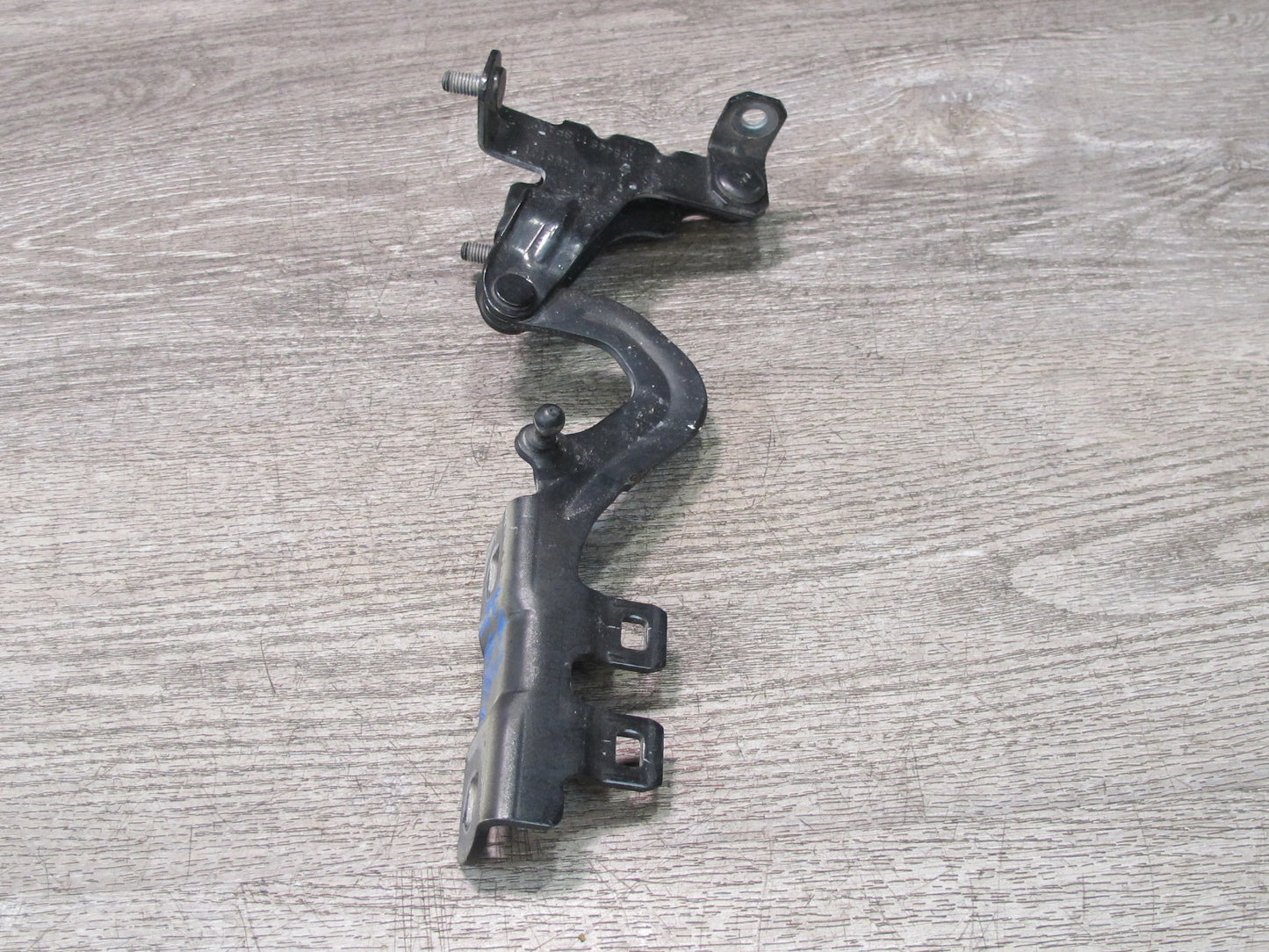 2012-2018 BMW F12 M6 Convertible Rear Left & Right Trunk Lid Liftgate Hinge Set