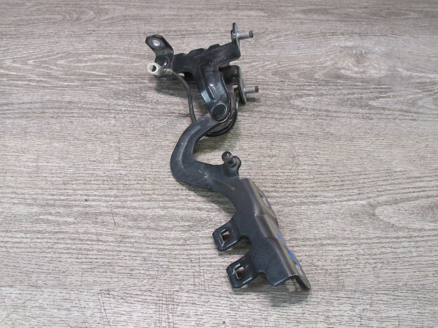 2012-2018 BMW F12 M6 Convertible Rear Left & Right Trunk Lid Liftgate Hinge Set