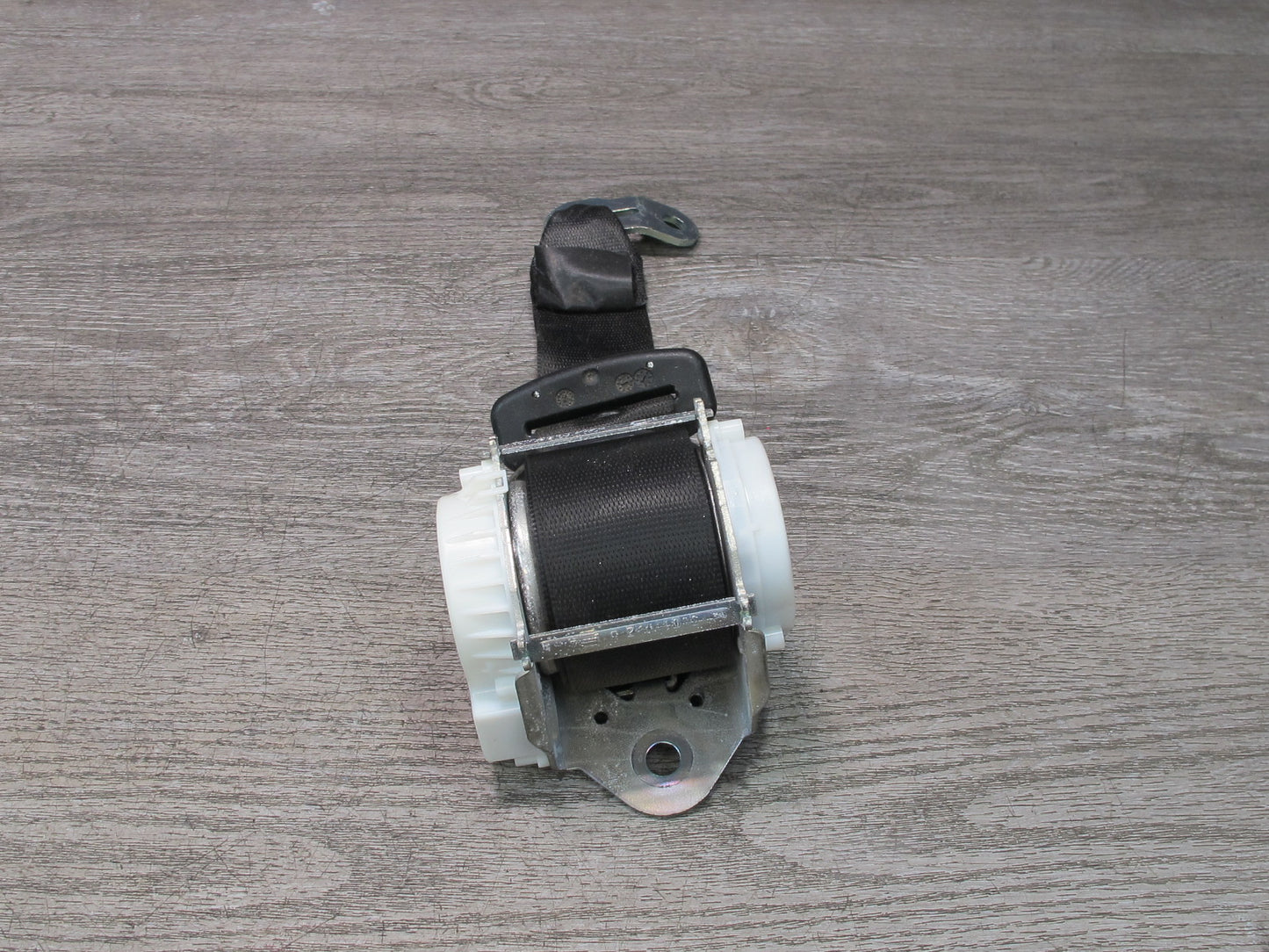 12-18 BMW F12 M6 REAR RIGHT & LEFT SIDE SEATBELT RETRACTOR SET OEM