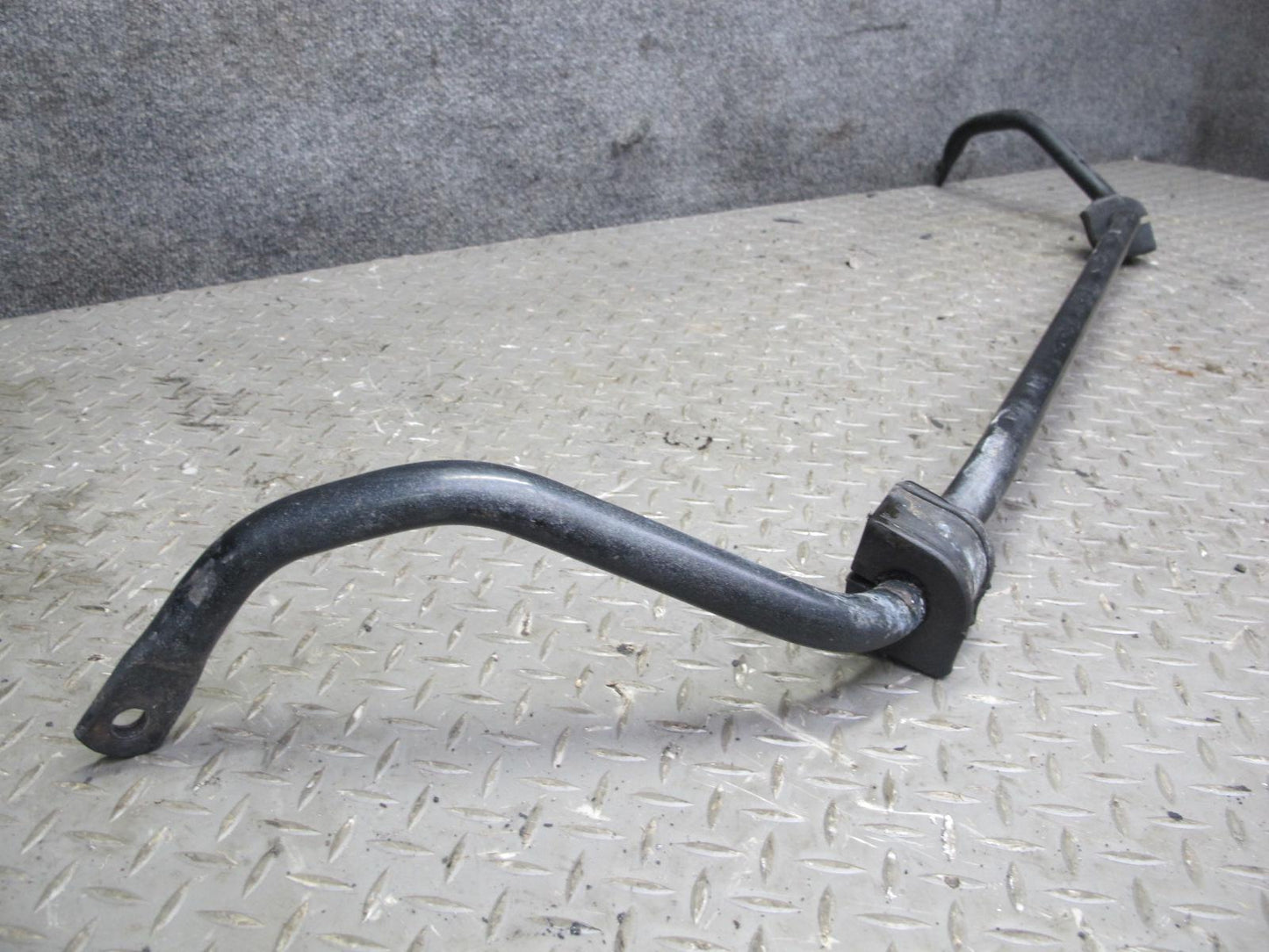 97-04 Chevrolet Corvette C5 Set of 2 Front & Rear Stabilizer Sway Bar OEM