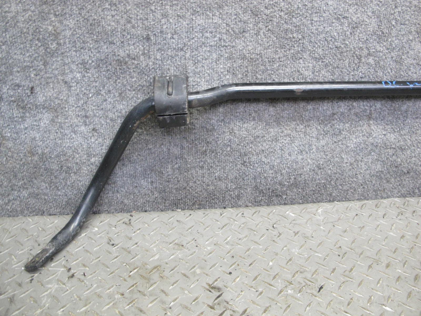 97-04 Chevrolet Corvette C5 Set of 2 Front & Rear Stabilizer Sway Bar OEM