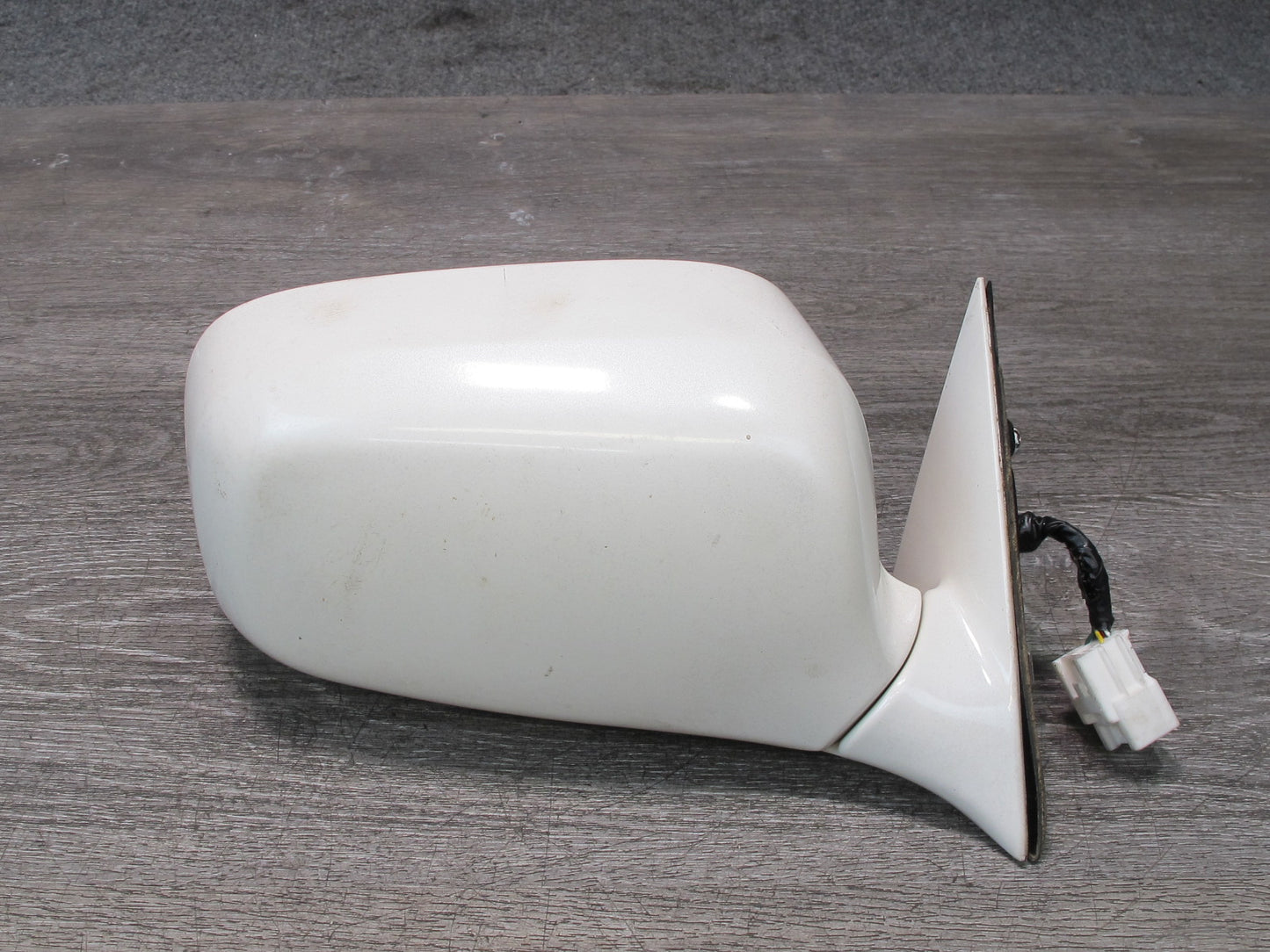 95-97 Toyota Celsior RHD Left & Right Side View Door Mirror White w Switch OEM