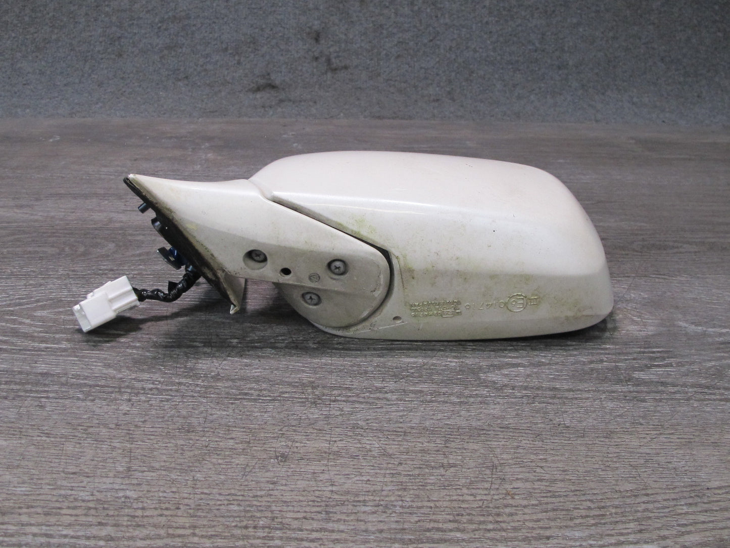 95-97 Toyota Celsior RHD Left & Right Side View Door Mirror White w Switch OEM