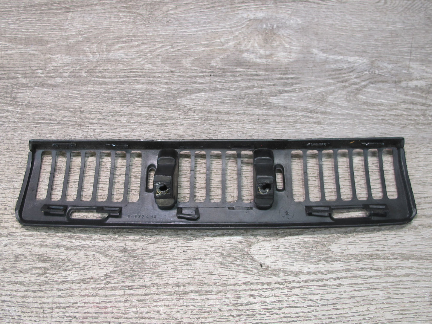 90-91 Chevrolet Corvette C4 10pcs Dash Dashboard AC Air Vent Trim Grille Set OEM