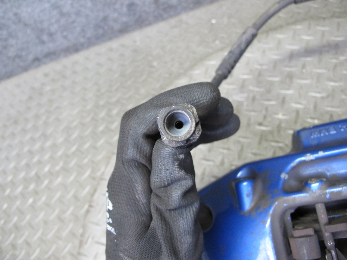 2013-2014 BMW E70 E71 X5M X6M Front Left & Right Brembo Brake Caliper Set of 2