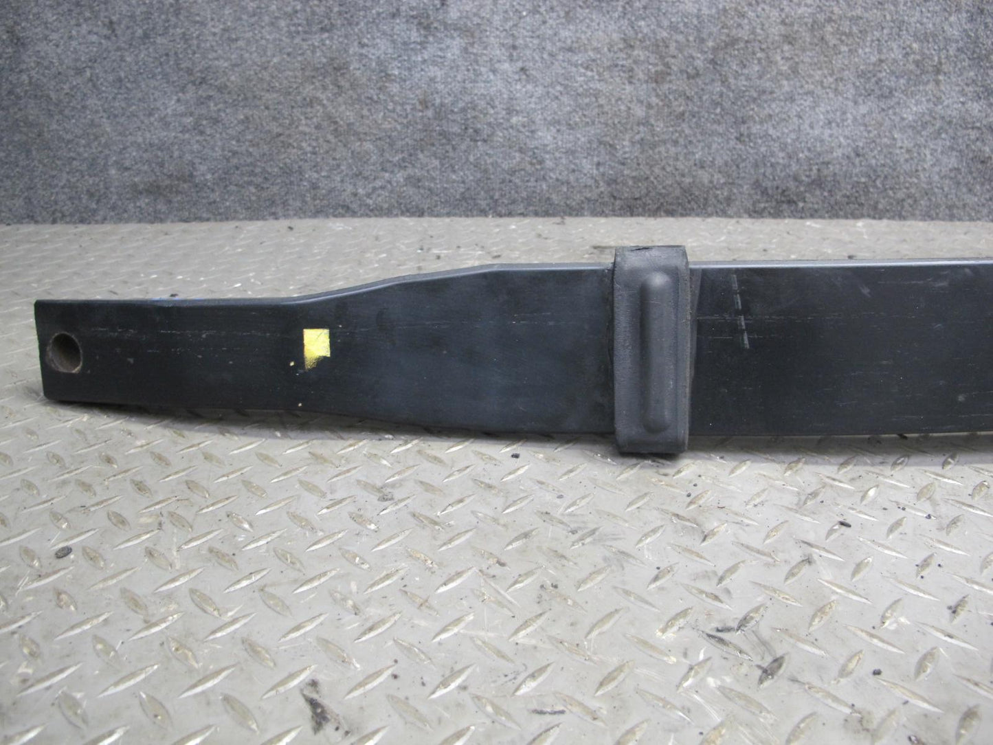 97-04 Chevrolet Corvette C6 A/T Front Suspension Mono Leaf Spring 22146483 OEM