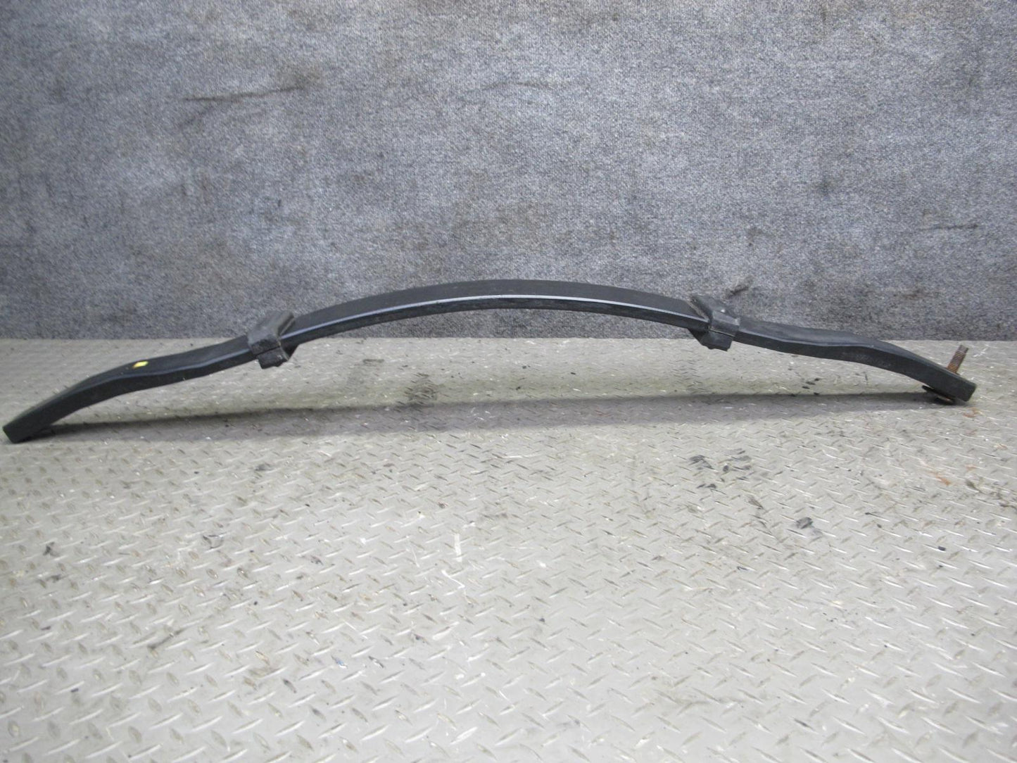 97-04 Chevrolet Corvette C6 A/T Front Suspension Mono Leaf Spring 22146483 OEM