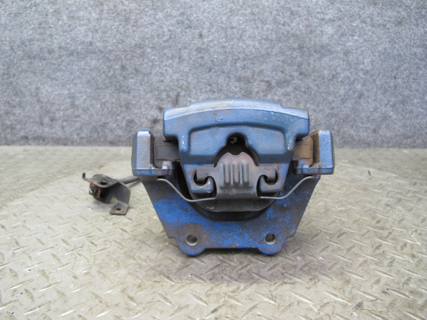 2013-2014 BMW E70 E71 X5M X6M Rear Left & Right Brembo Brake Caliper Set of 2