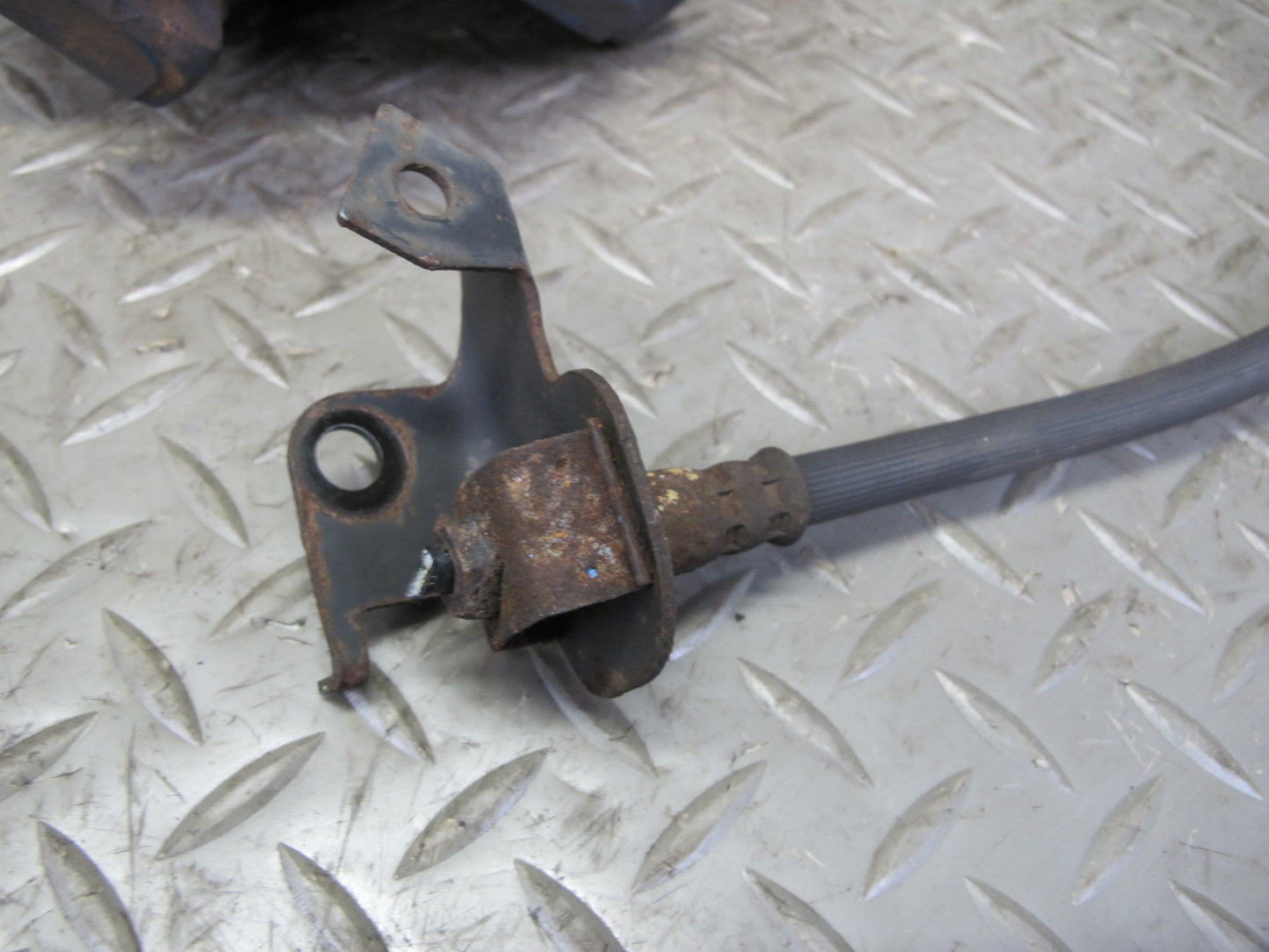 2013-2014 BMW E70 E71 X5M X6M Rear Left & Right Brembo Brake Caliper Set of 2