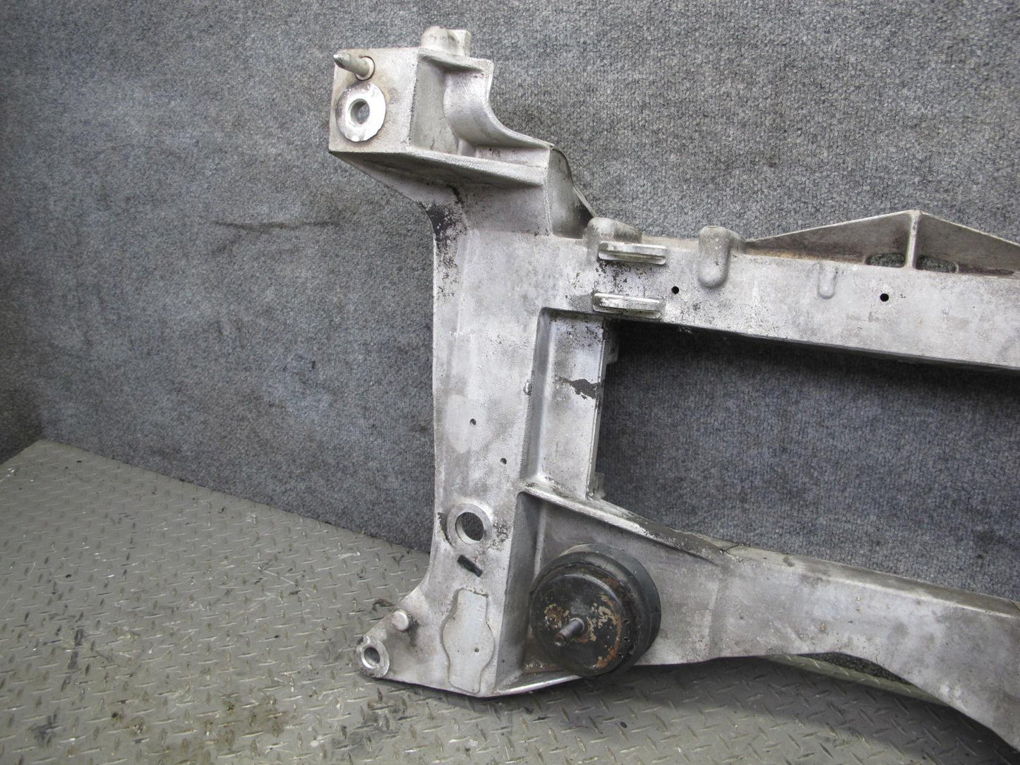 97-04 Chevrolet Corvette C5 Front Engine Subframe Crossmember Carrier OEM