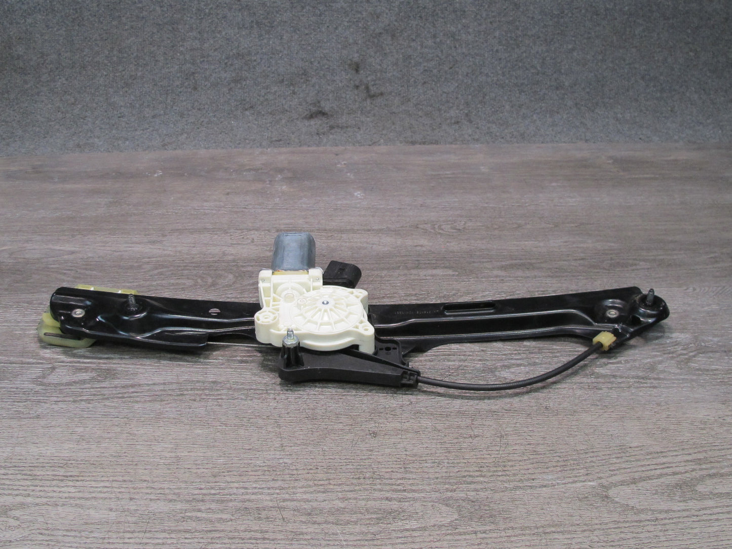 11-17 BMW F25 X3 Rear Left Door Window Regulator w Motor