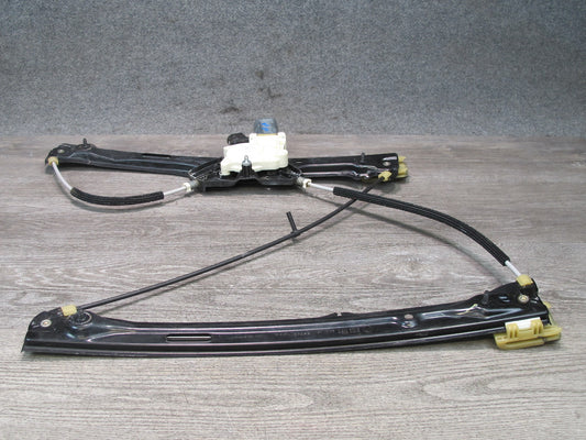 11-17 BMW F25 X3 Front Right Door Window Regulator w Motor 7355636