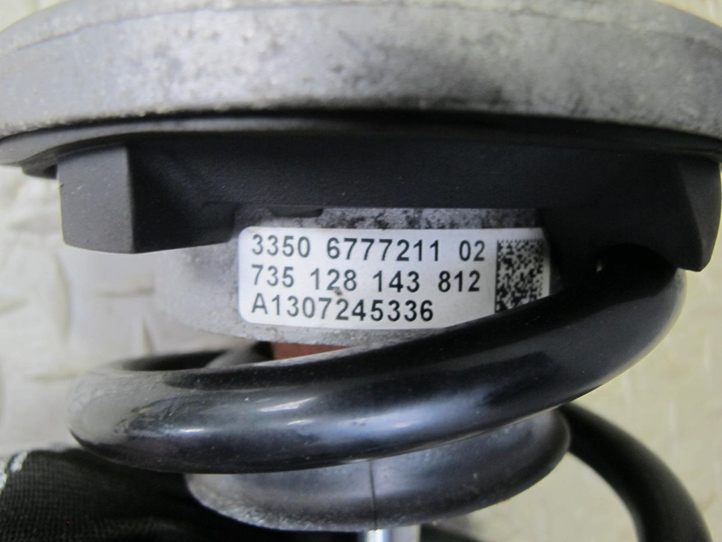 2012-2018 BMW F12 M6 S63T Rear Left Side Strut Shock Absorber W/ Spring Assy