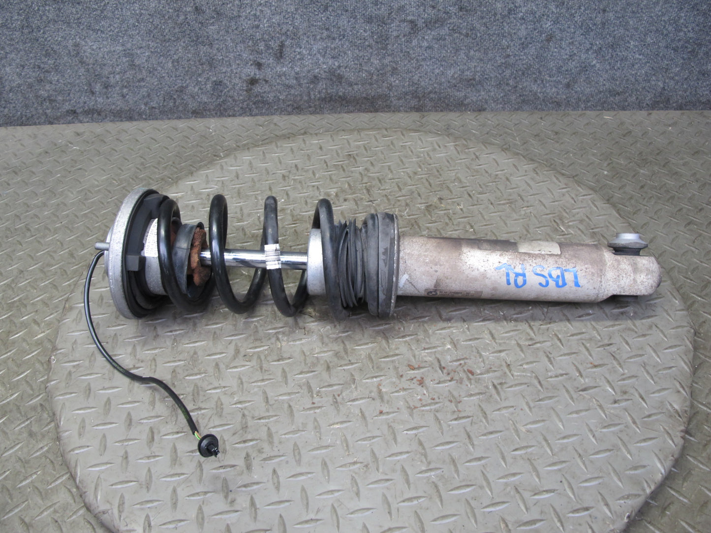 2012-2018 BMW F12 M6 S63T Rear Left Side Strut Shock Absorber W/ Spring Assy