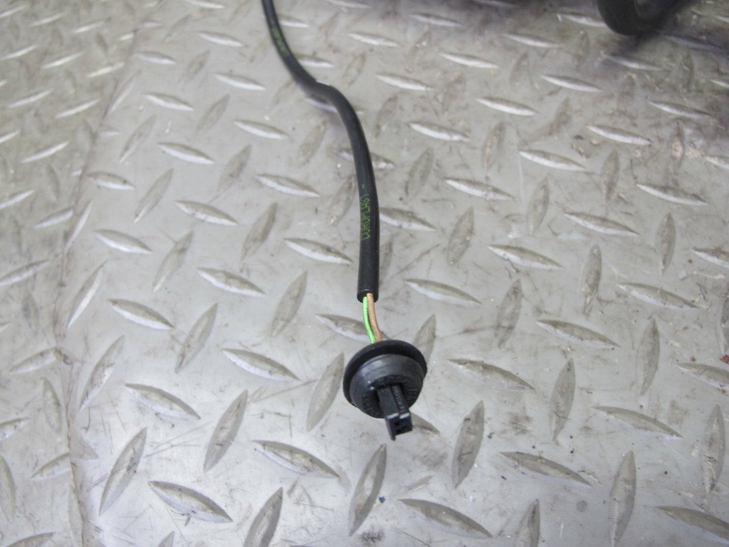 2012-2018 BMW F12 M6 S63T Rear Left Side Strut Shock Absorber W/ Spring Assy