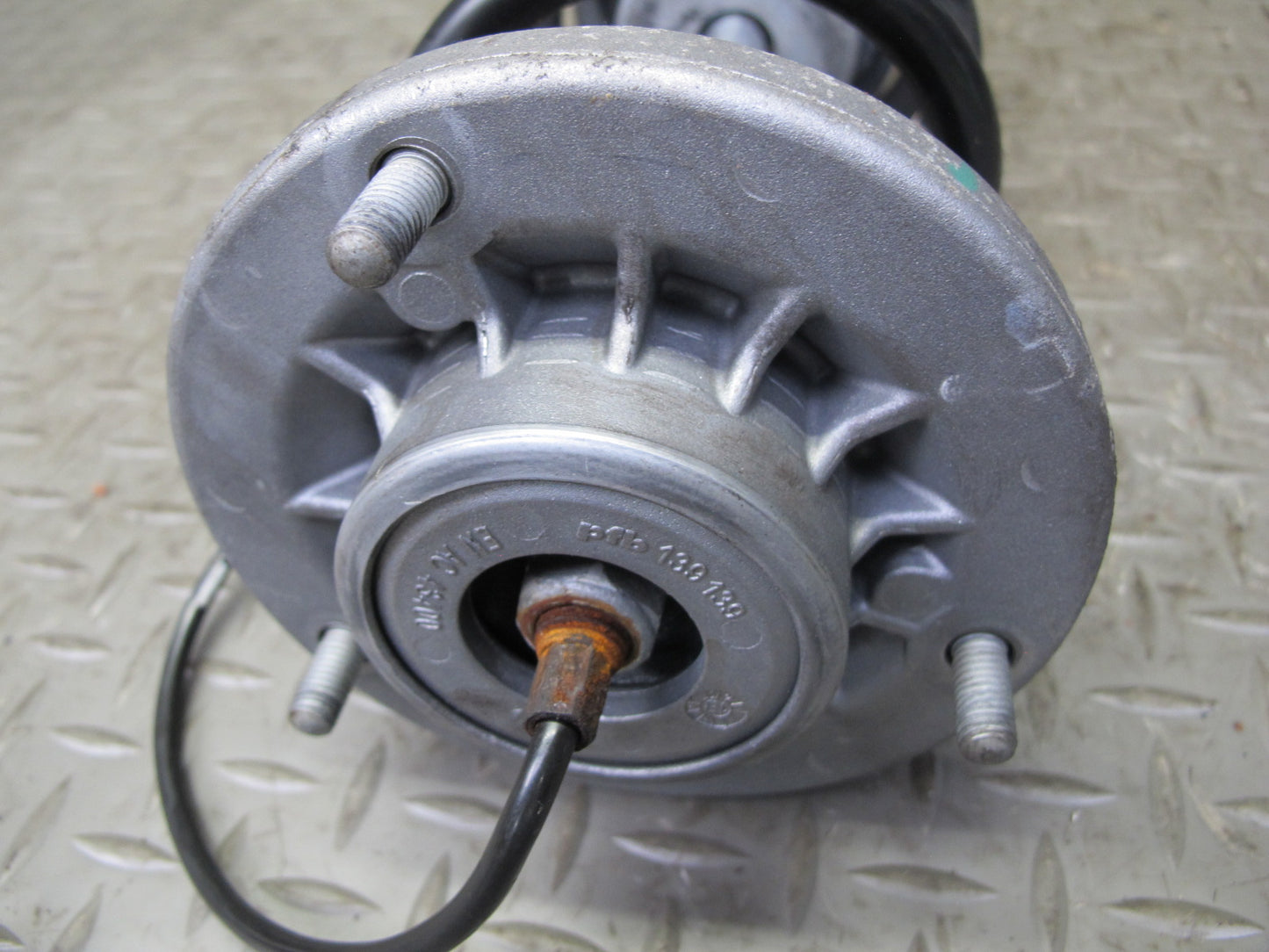 2012-2018 BMW F12 M6 S63T Rear Left Side Strut Shock Absorber W/ Spring Assy