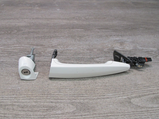 11-17 BMW F25 X3 Front Left Door Exterior Handle w Lock Cylinder OEM