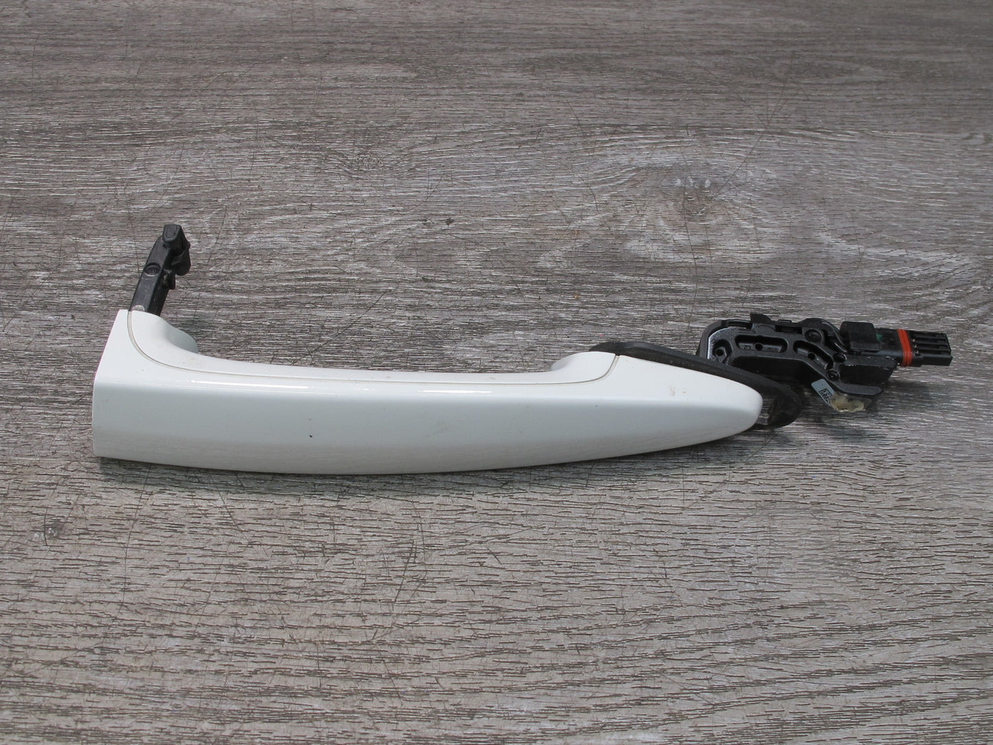 11-17 BMW F25 X3 Front Left Door Exterior Handle w Lock Cylinder OEM