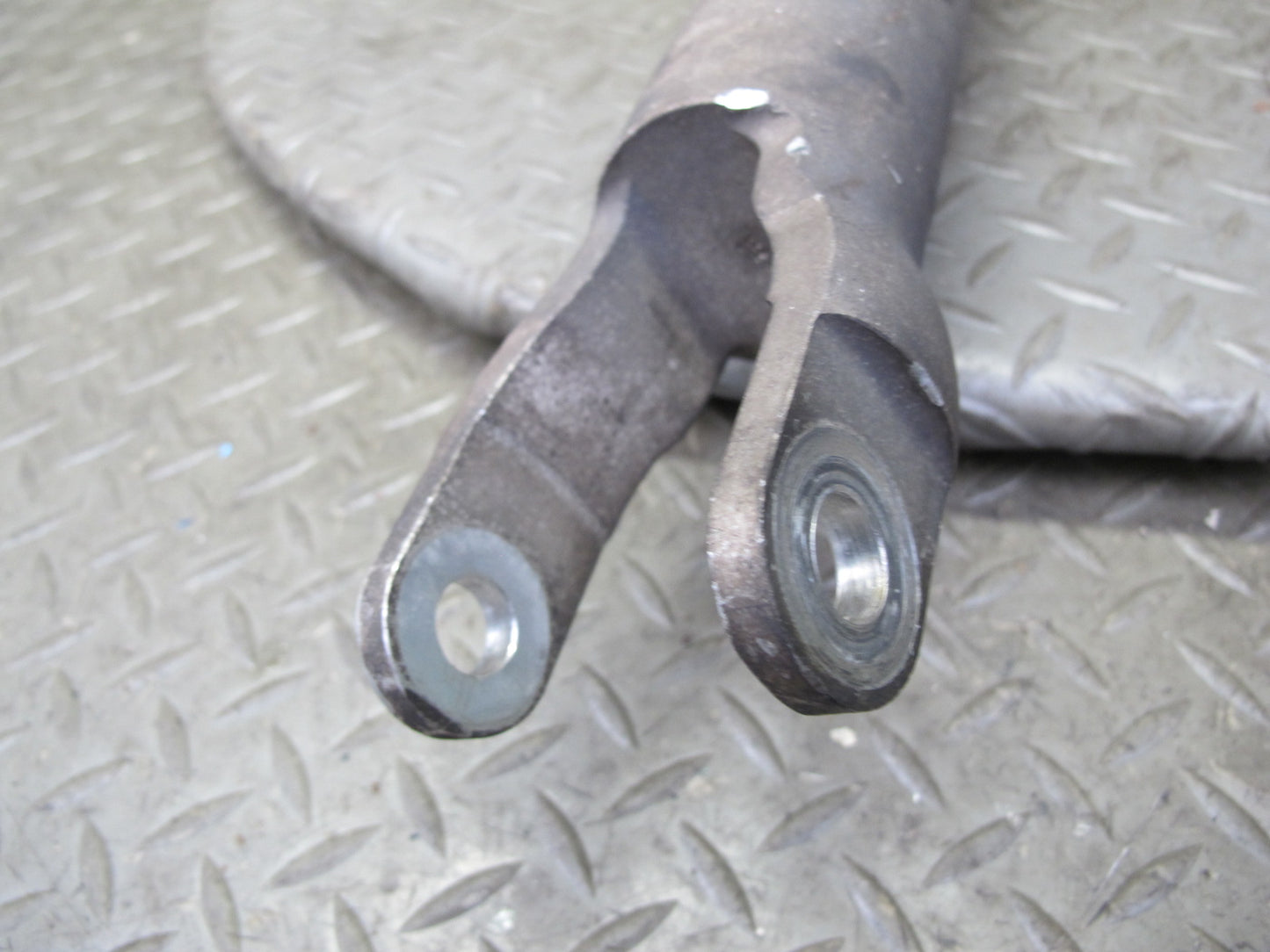 2012-2018 BMW F12 M6 S63T Front Left Side Strut Shock Absorber W/ Spring Assy