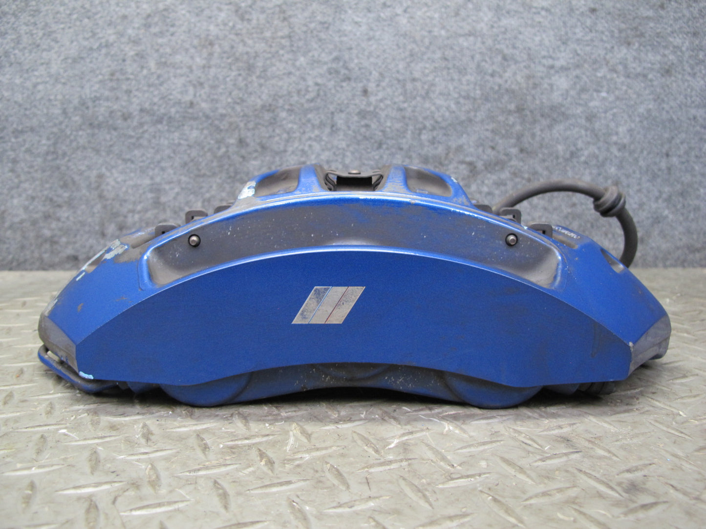 2012-2018 BMW F12 F13 M6 S63T Front Left & Right Brake Caliper Set of 2 Brembo