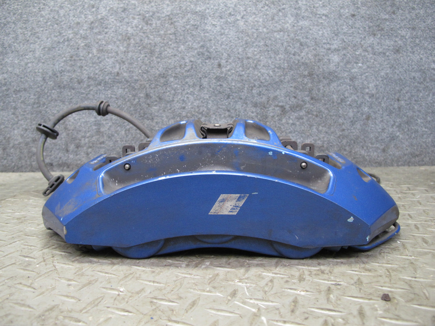 2012-2018 BMW F12 F13 M6 S63T Front Left & Right Brake Caliper Set of 2 Brembo