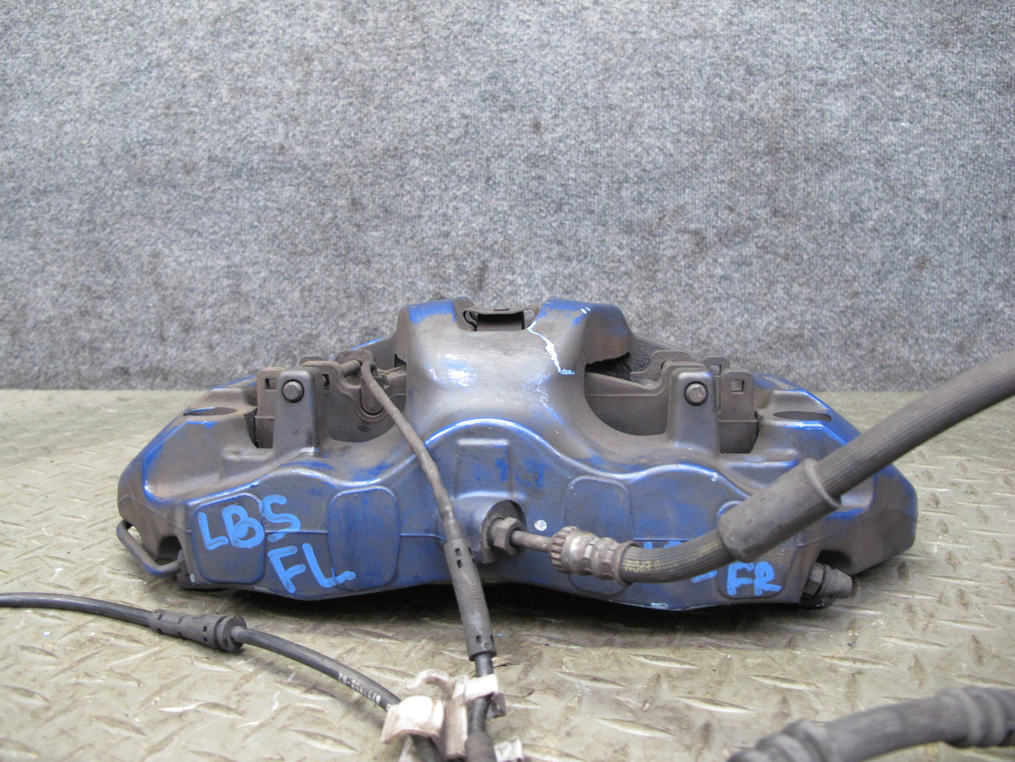 2012-2018 BMW F12 F13 M6 S63T Front Left & Right Brake Caliper Set of 2 Brembo