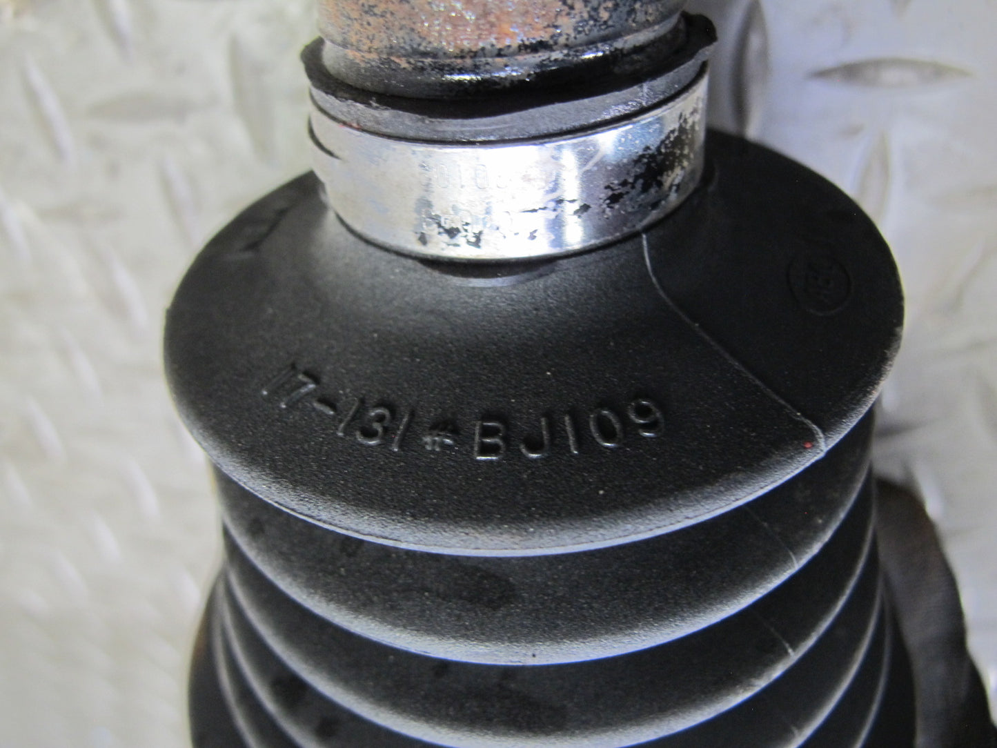 97-04 Chevrolet Corvette C5 Rear Left or Right Suspension Axle Shaft OEM