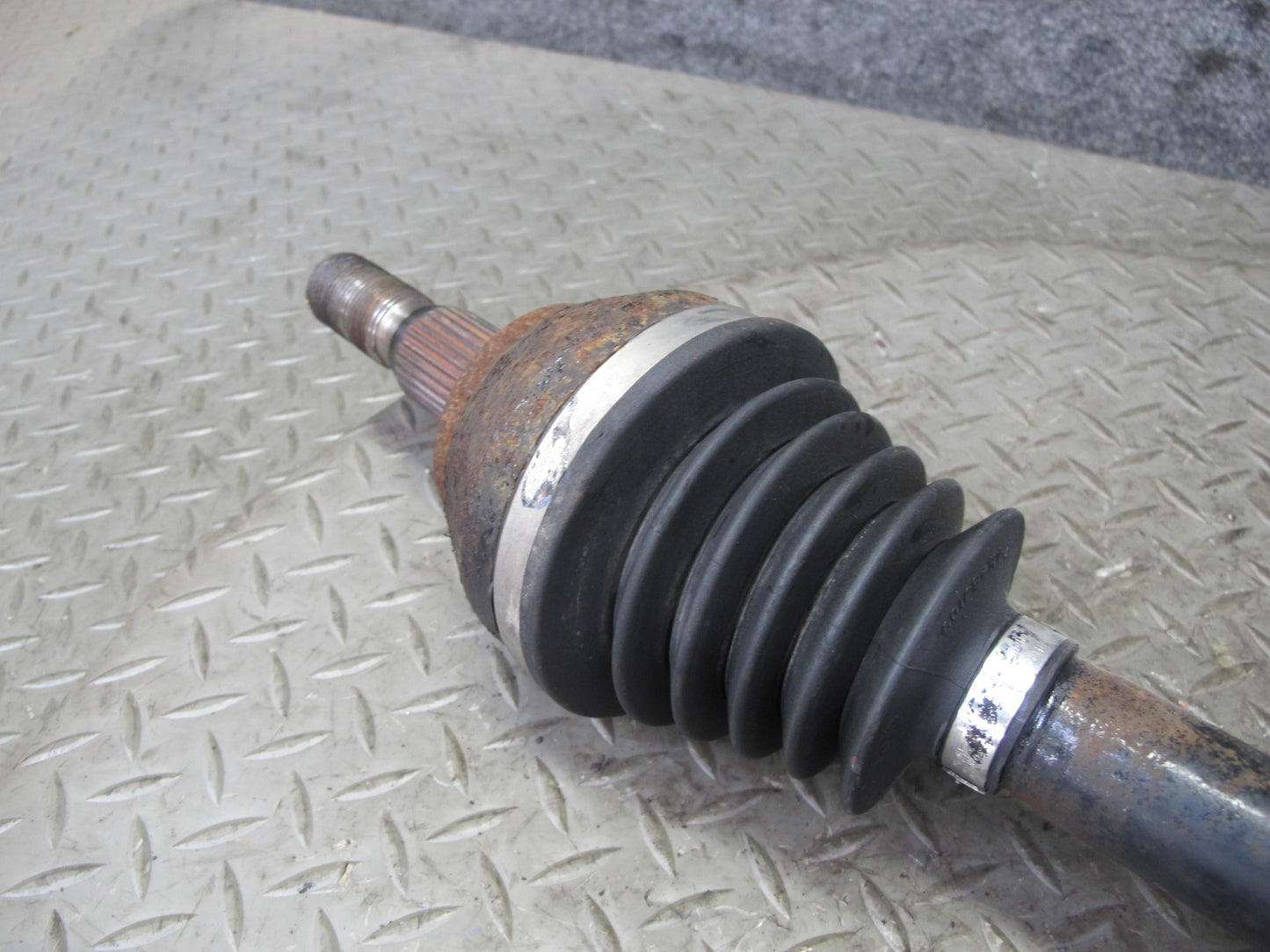 97-04 Chevrolet Corvette C5 Rear Left or Right Suspension Axle Shaft OEM