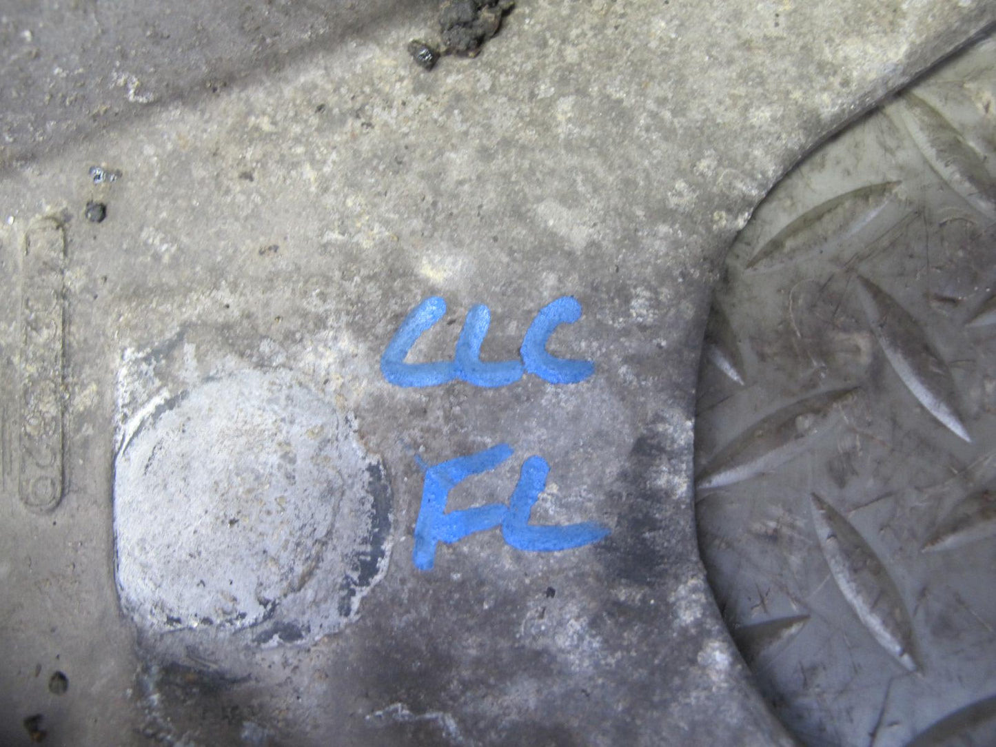 97-04 Chevrolet Corvette C5 Set of 2 Front Left Upper & Lower Control Arm OEM