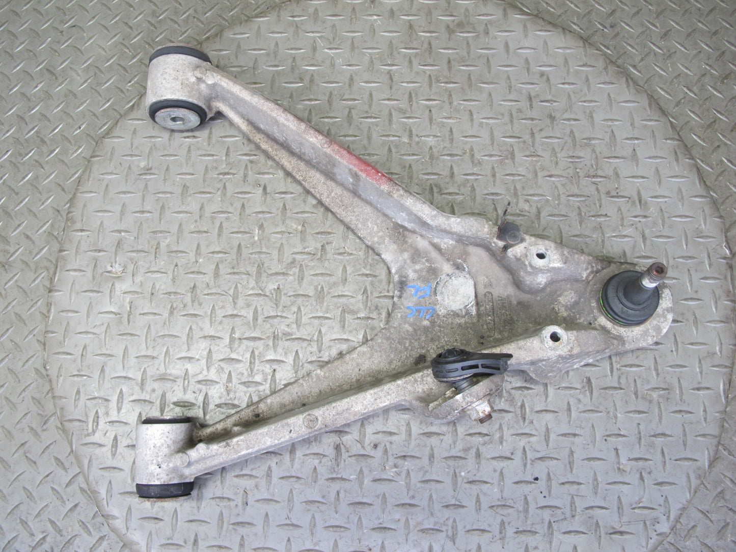 97-04 Chevrolet Corvette C5 Set of 2 Front Left Upper & Lower Control Arm OEM