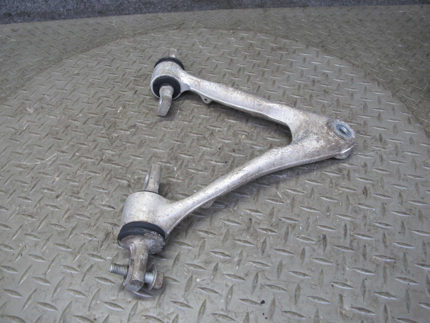 97-04 Chevrolet Corvette C5 Set of 2 Front Left Upper & Lower Control Arm OEM